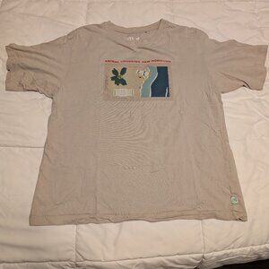 Uniqlo x Animal Crossing New Horizons Collab Limited Edition T-Shirt (Size M)